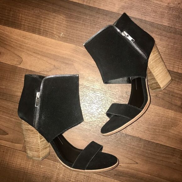 Brand New Dolce Vita Zipper Boot Sandals Size 7 - Picture 1 of 1